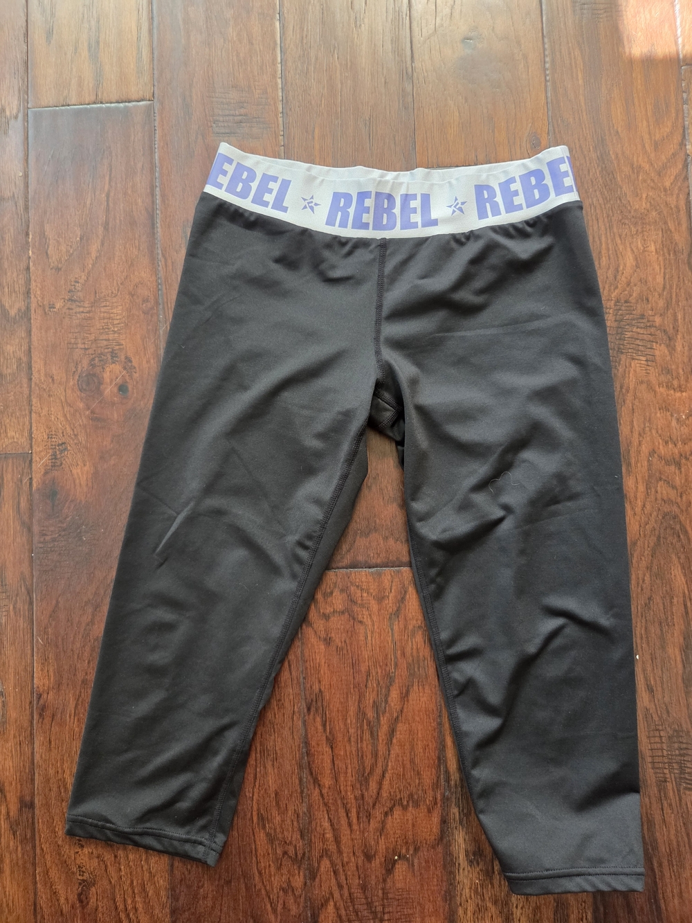 Rebel Athletic Cheer Black Capri Leggings  Size Adult M